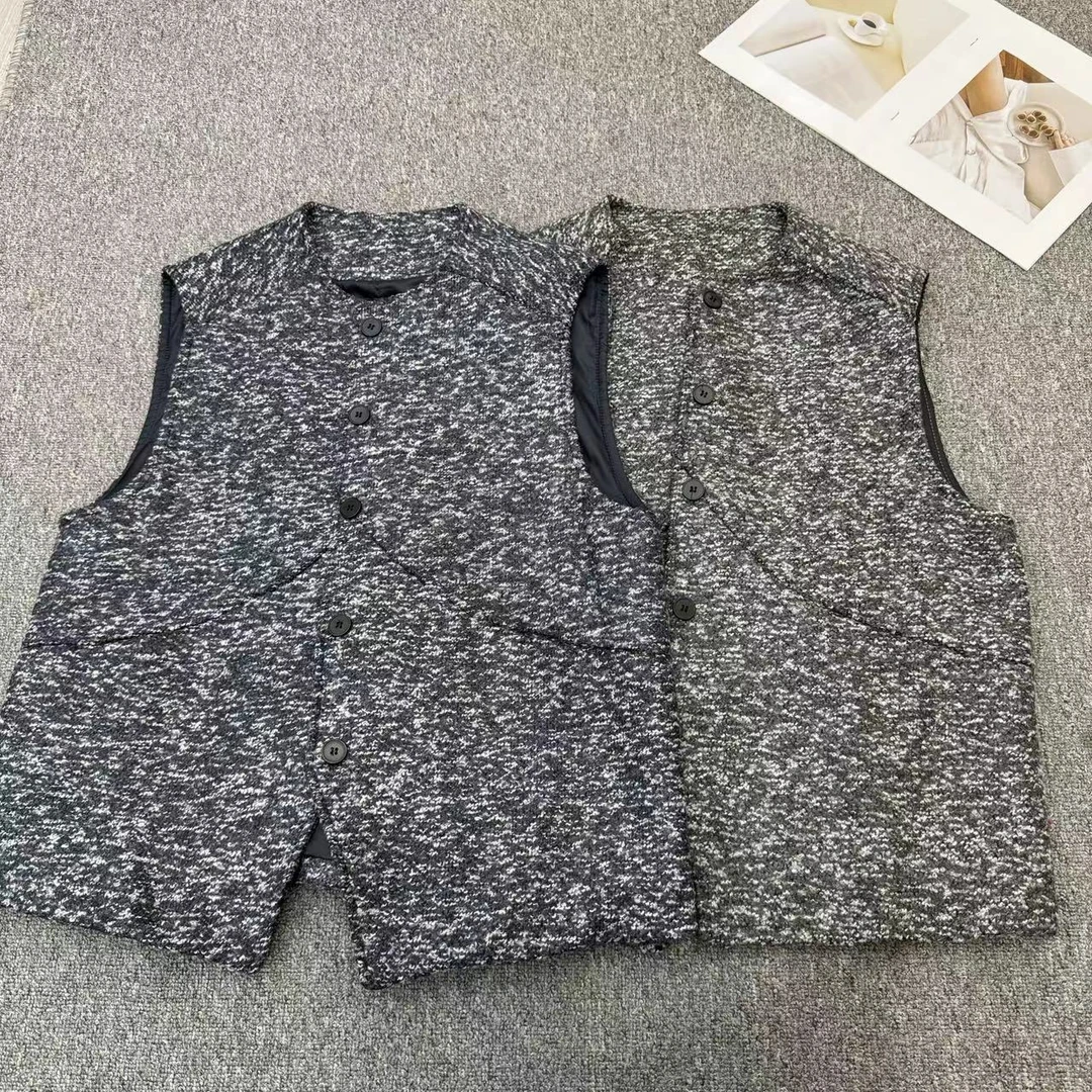 【周周家】M2637濮院秋季绵羊毛背心马甲花纱女士休闲时尚街头风