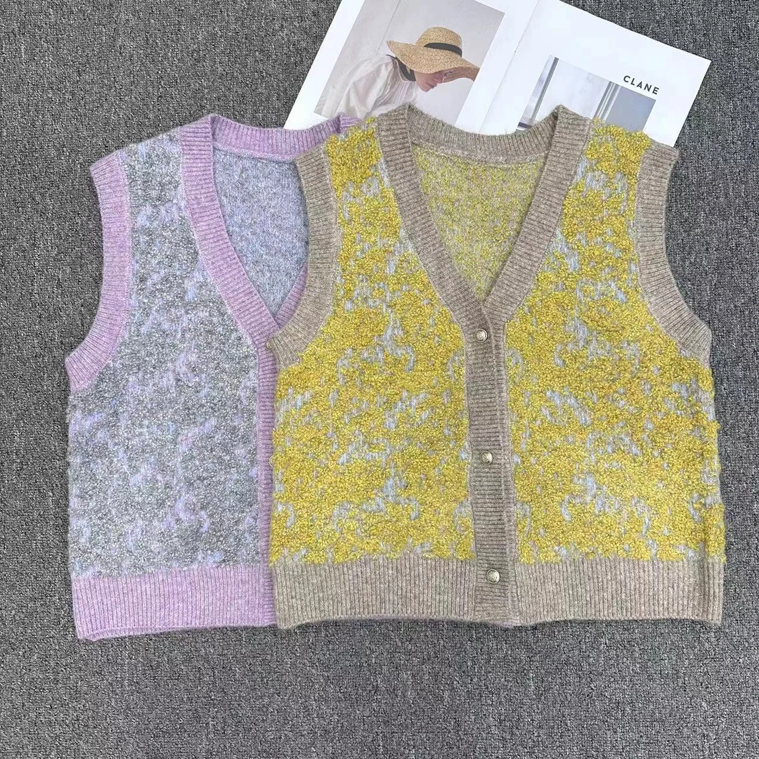 【周周家】M3165濮院秋冬季绵羊毛马甲女士休闲时尚街头风