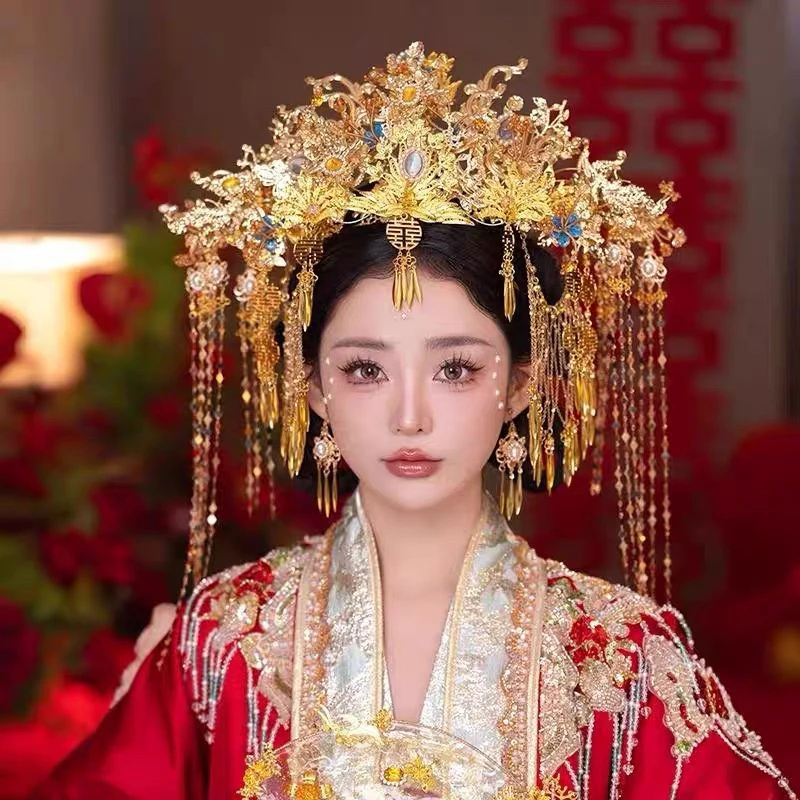 金色半冠后驱大气秀禾新娘头饰57671