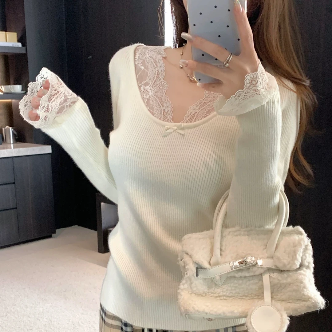 纯欲风蕾丝拼接针织衫女秋冬新款修身显瘦内搭毛衣性感打底衫上衣