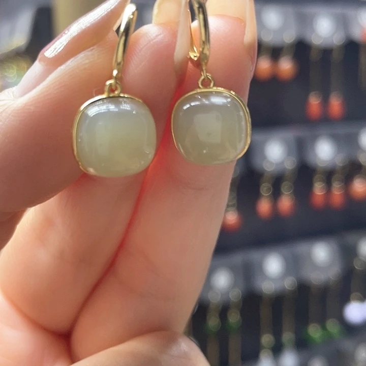 和田玉耳饰银S925镀金镶嵌