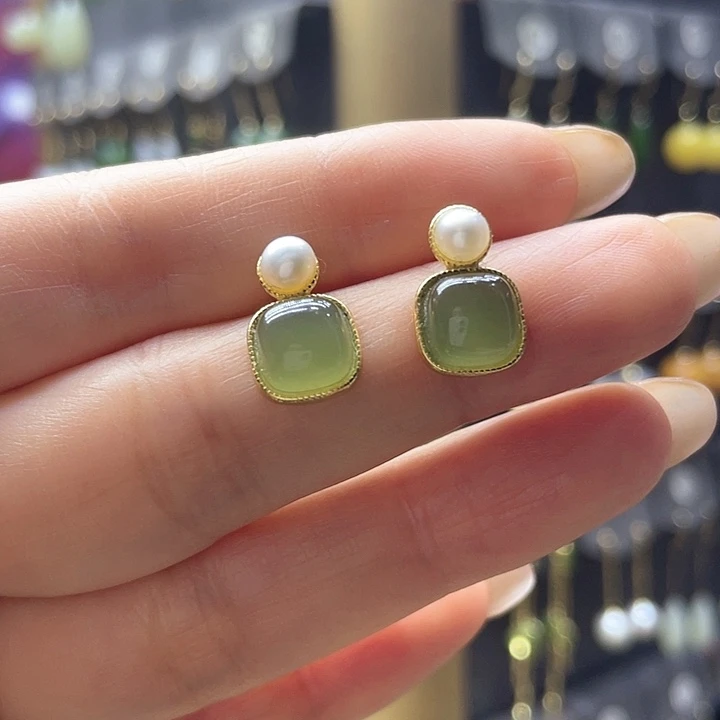 和田玉耳饰银S925镀金镶嵌