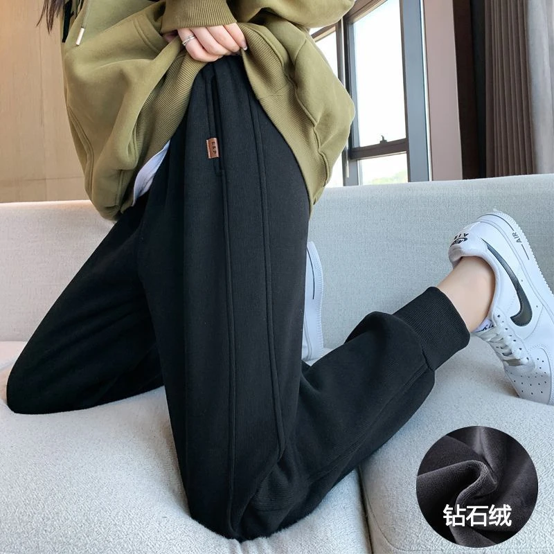 加绒运动裤女秋冬宽松束脚加厚休闲小个子冬季外穿一体绒哈伦卫裤