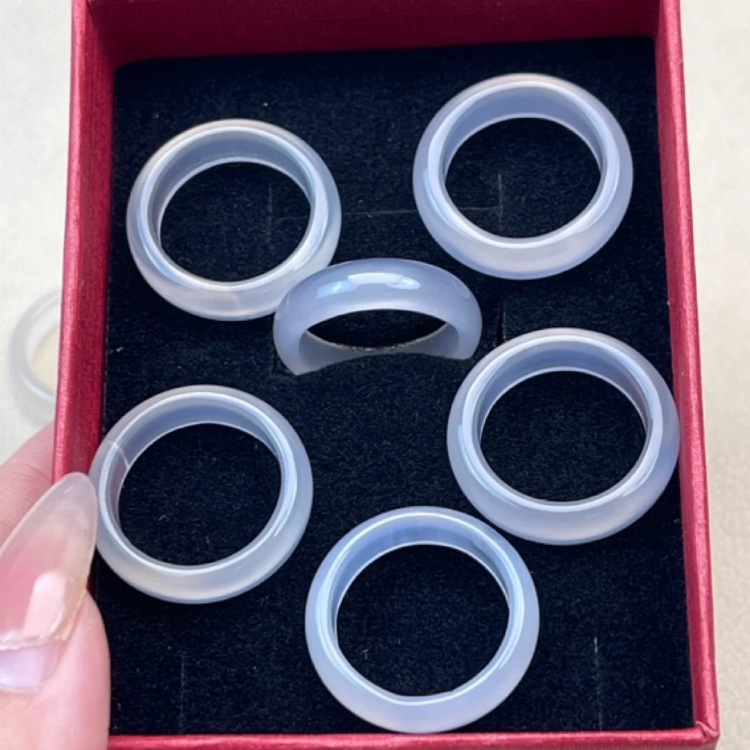 天然白玛瑙戒指白玉髓戒指（多样性发货拍一发一)