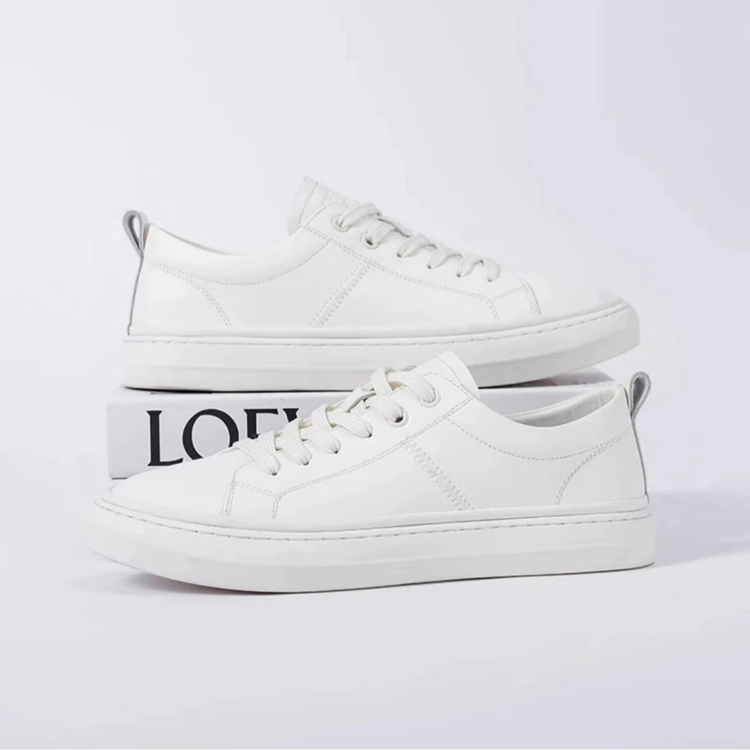 2024秋季时尚运动舒适百搭白色男款夏季潮流男士春季平底小白鞋