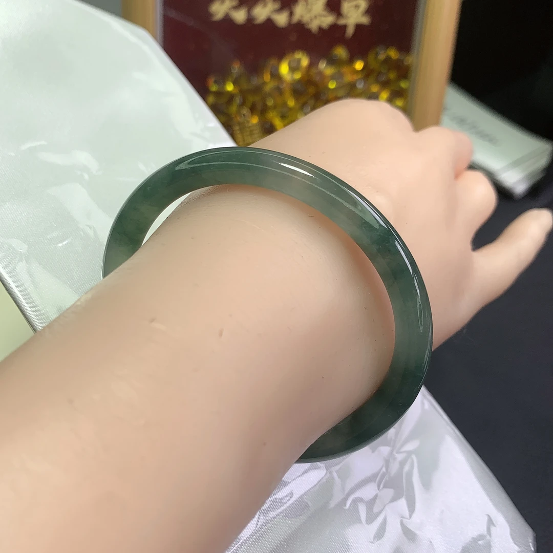 0470号缅甸天然A货翡翠女款手镯55-56圈口老坑冰油青贵妃手镯