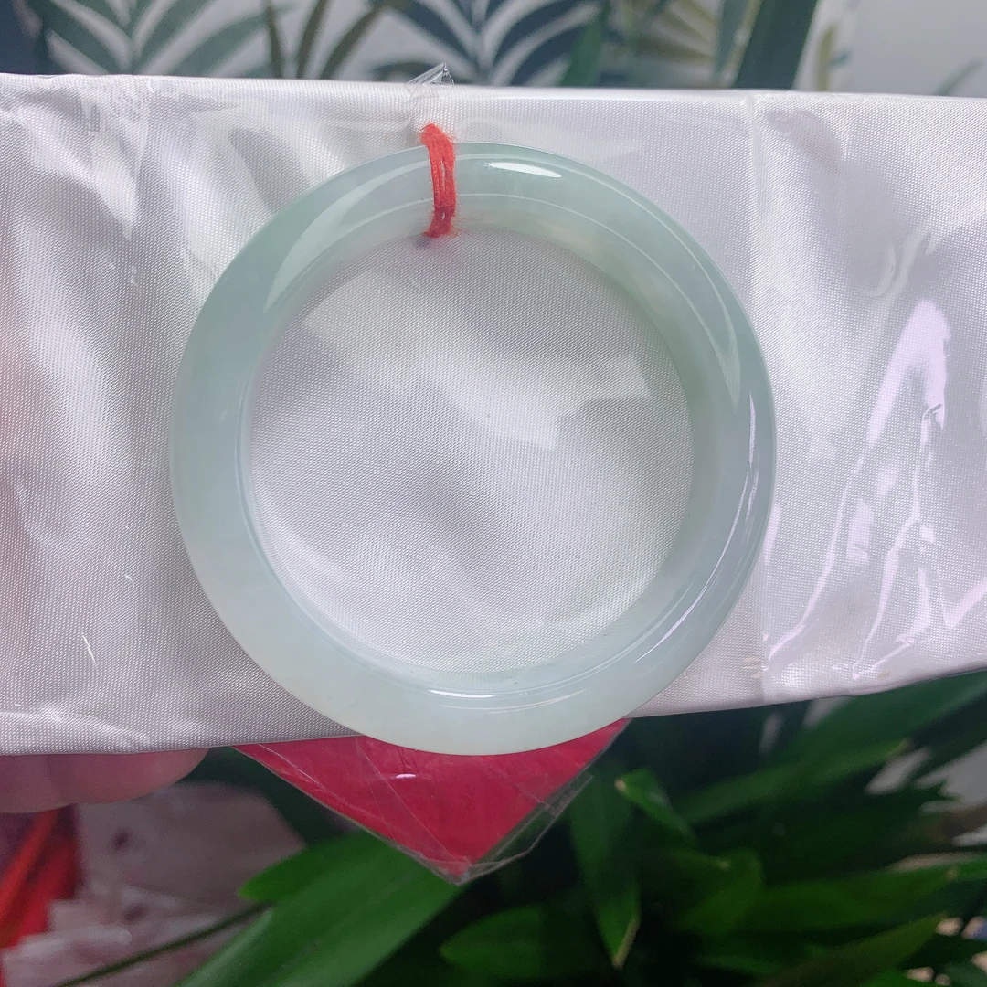 0482号缅甸天然A货翡翠女款手镯53-54圈口淡绿正圈手镯