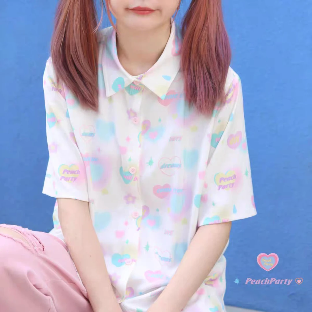 元气少女清新童趣爱心印花短袖衬衫可爱夏日出游2024新款时尚