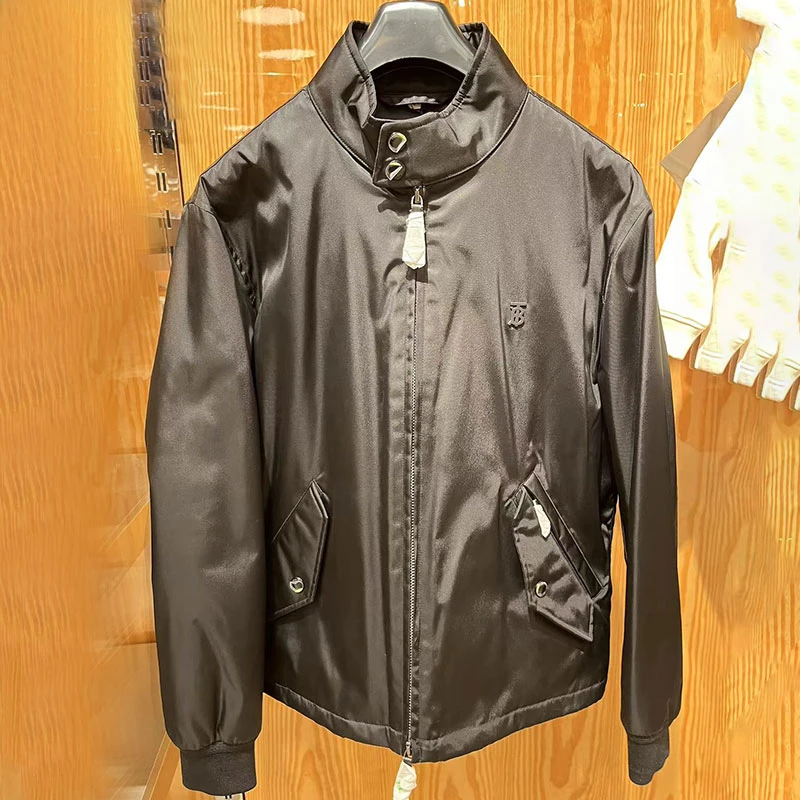国内现货 BURBERRY/博柏利 纯色Logo贴饰夹克外套 男款 黑色