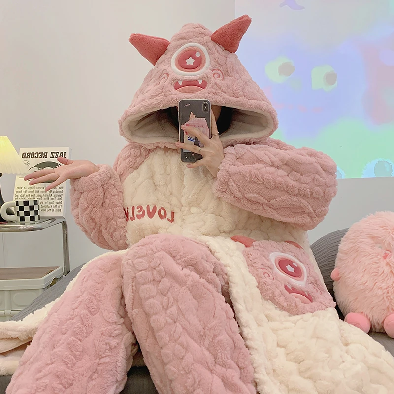『粉色大眼怪』省服夹棉女冬睡袍睡衣珊瑚绒加绒加厚保暖搭子家居服