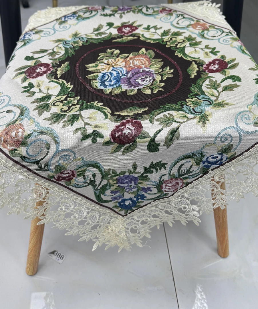 绿叶红花60*60天丝贡缎万能盖巾