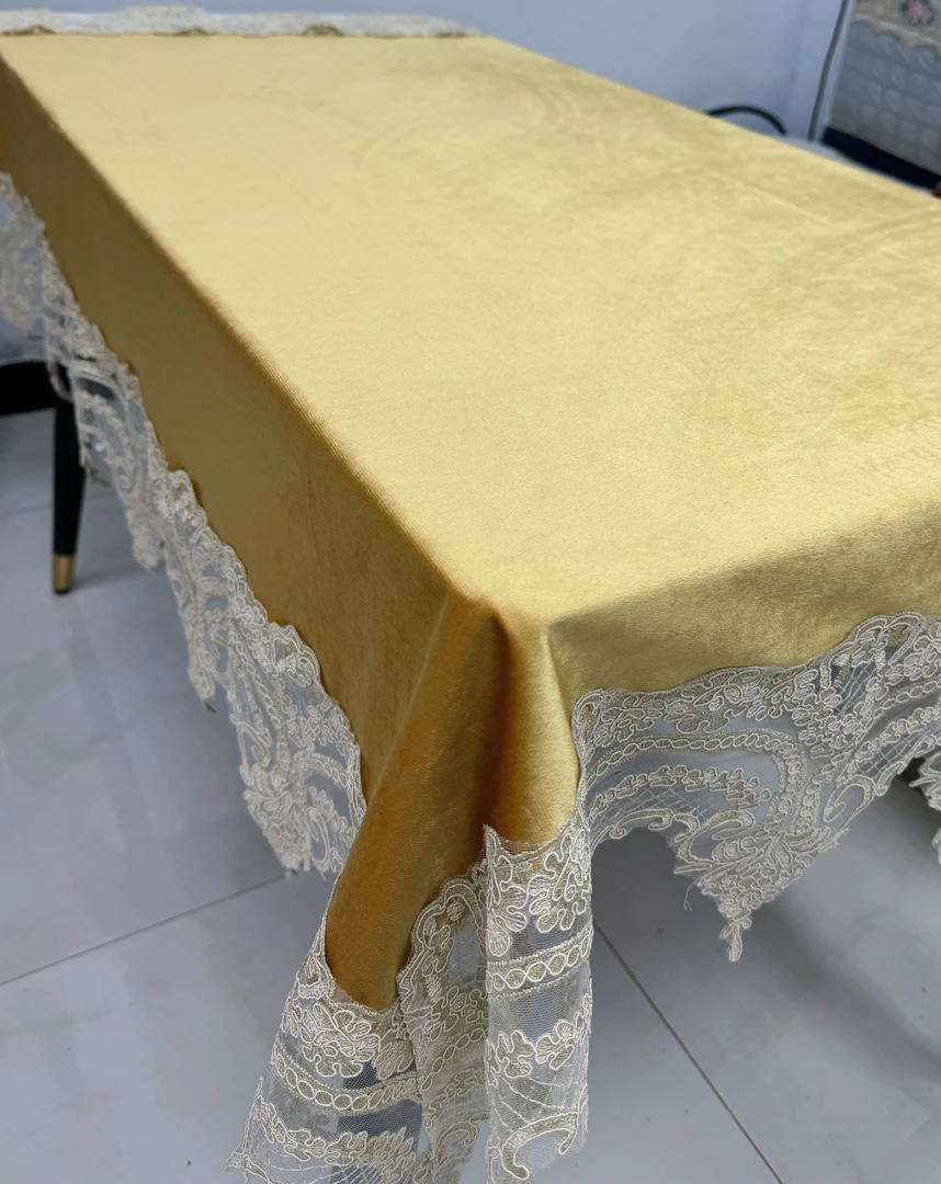 内径110*110cm(含花边150*150)水貂绒方桌布