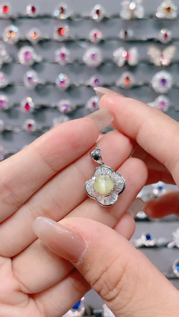 【闪购商品】金绿宝石吊坠18K金镶嵌主石