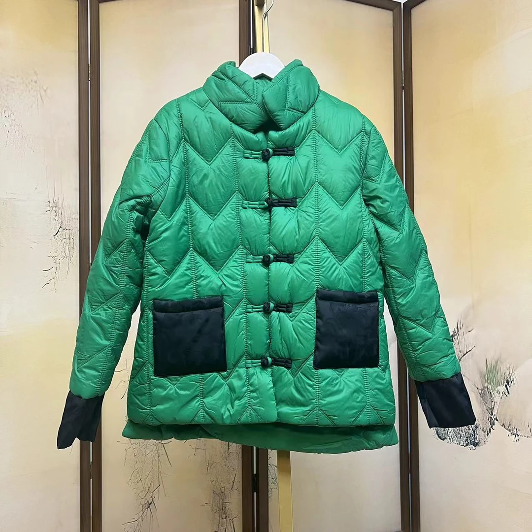 艳绿复古盘扣夹棉外套