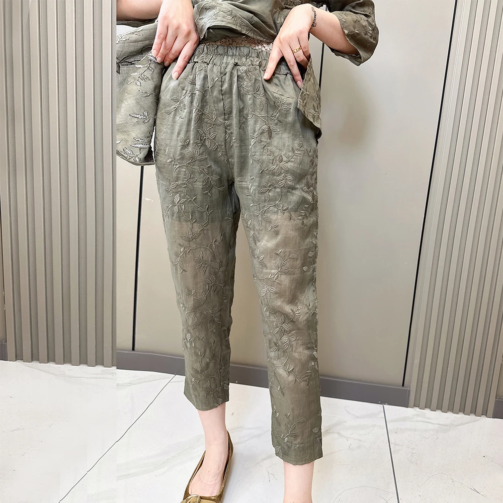 欧韩童话2025新款显瘦百搭时尚女裤气质重工刺绣国风休闲裤8056