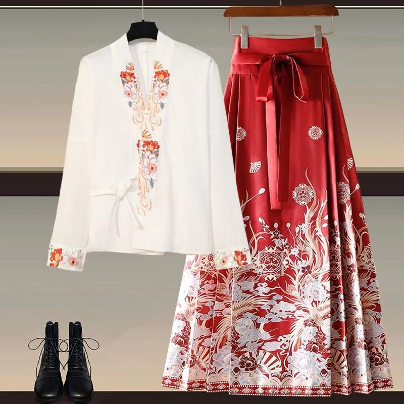 新中式国风套装一整套女2025新款汉服上衣女气质红色马面裙两件套