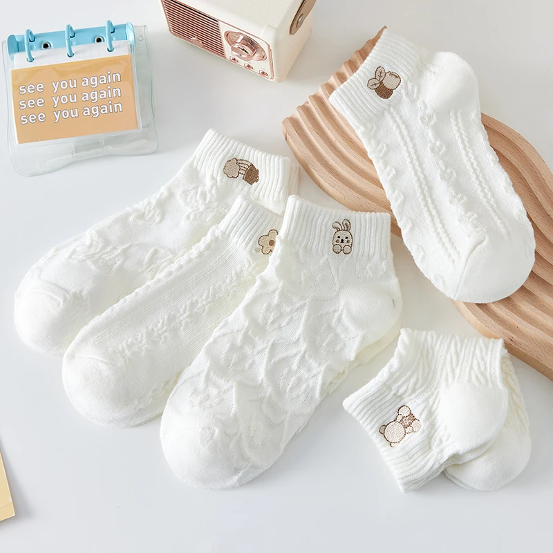 夏季时尚白色舒适袜子女短袜透气防臭卡通袜可爱日系低帮袜船袜女