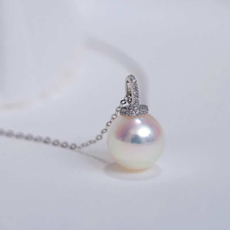 AKOYA日本海水珍珠吊坠18K金奶嘴扣粉光轻奢气质强光百搭简约