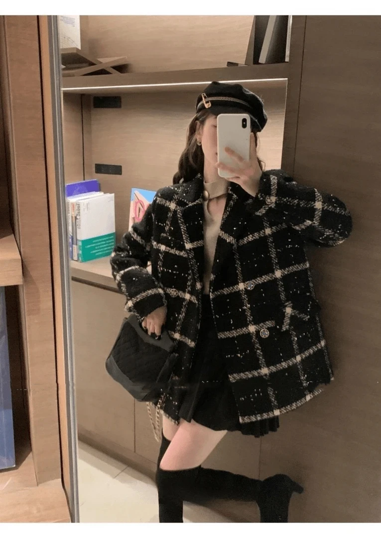 慵懒风洋气红色外套女2024秋冬新款小个子保暖格纹红色大衣潮妈