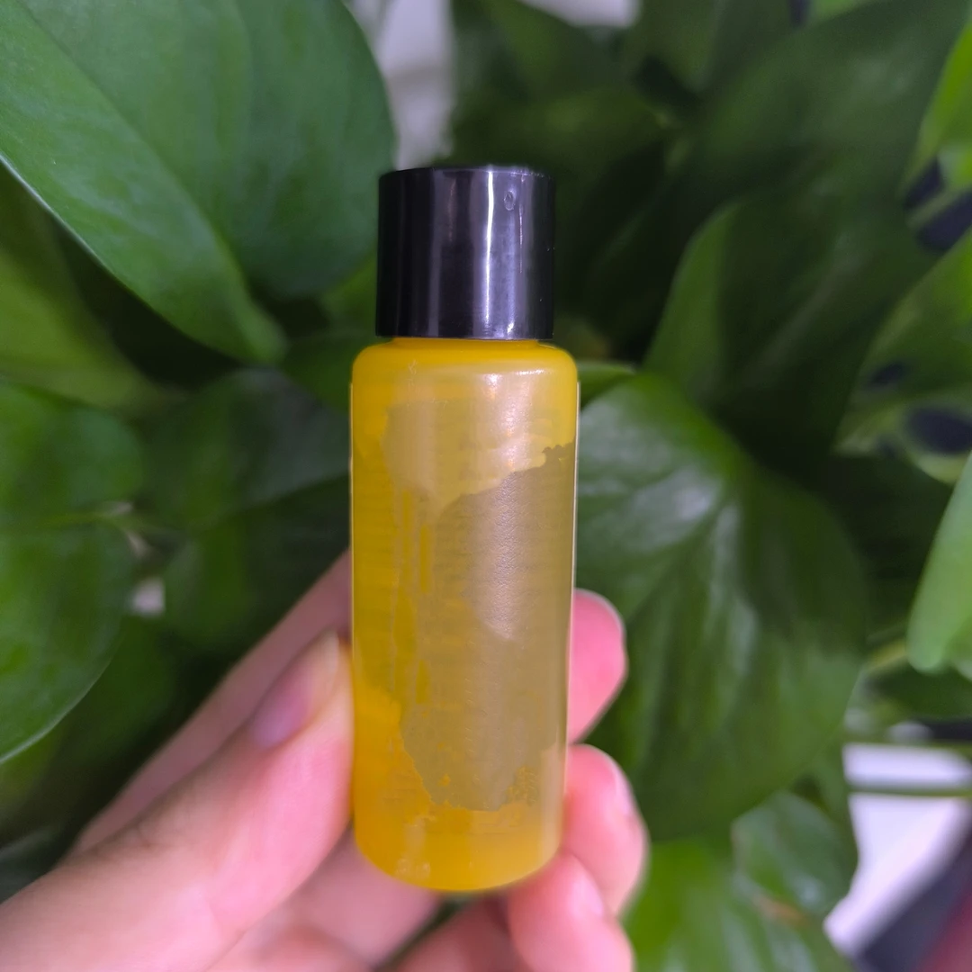 【言言分享小卡】鎏光山茶花香氛护发油