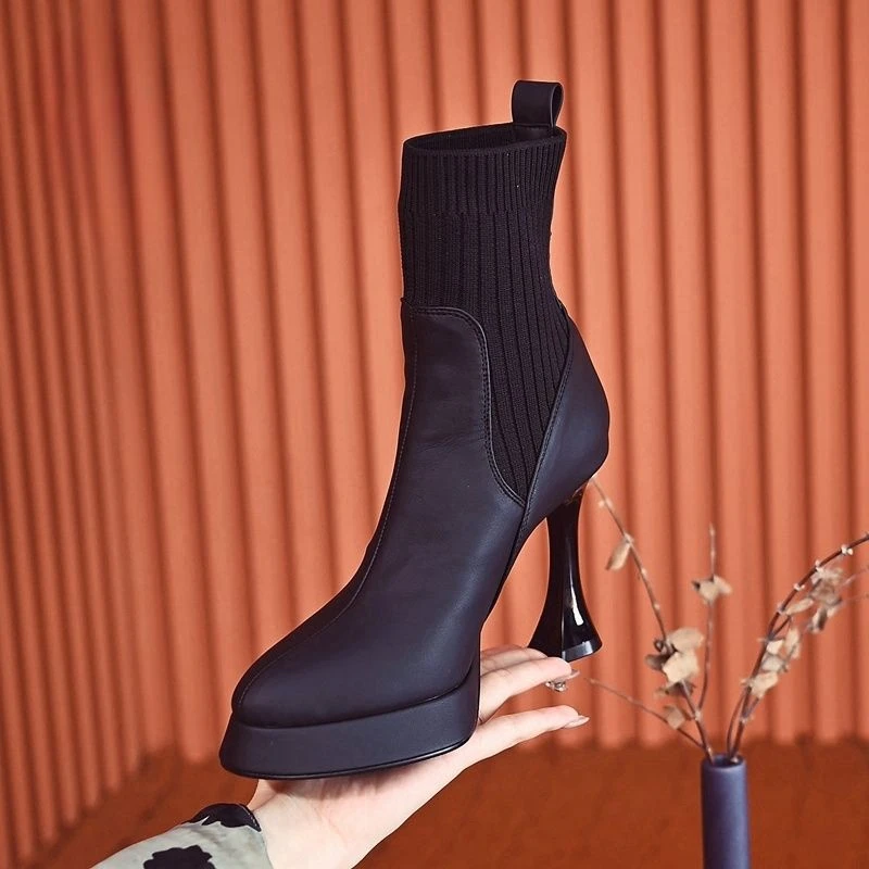 冬季韩版高级感百搭网红高跟尖头弹力瘦瘦靴时尚防水台细跟女鞋