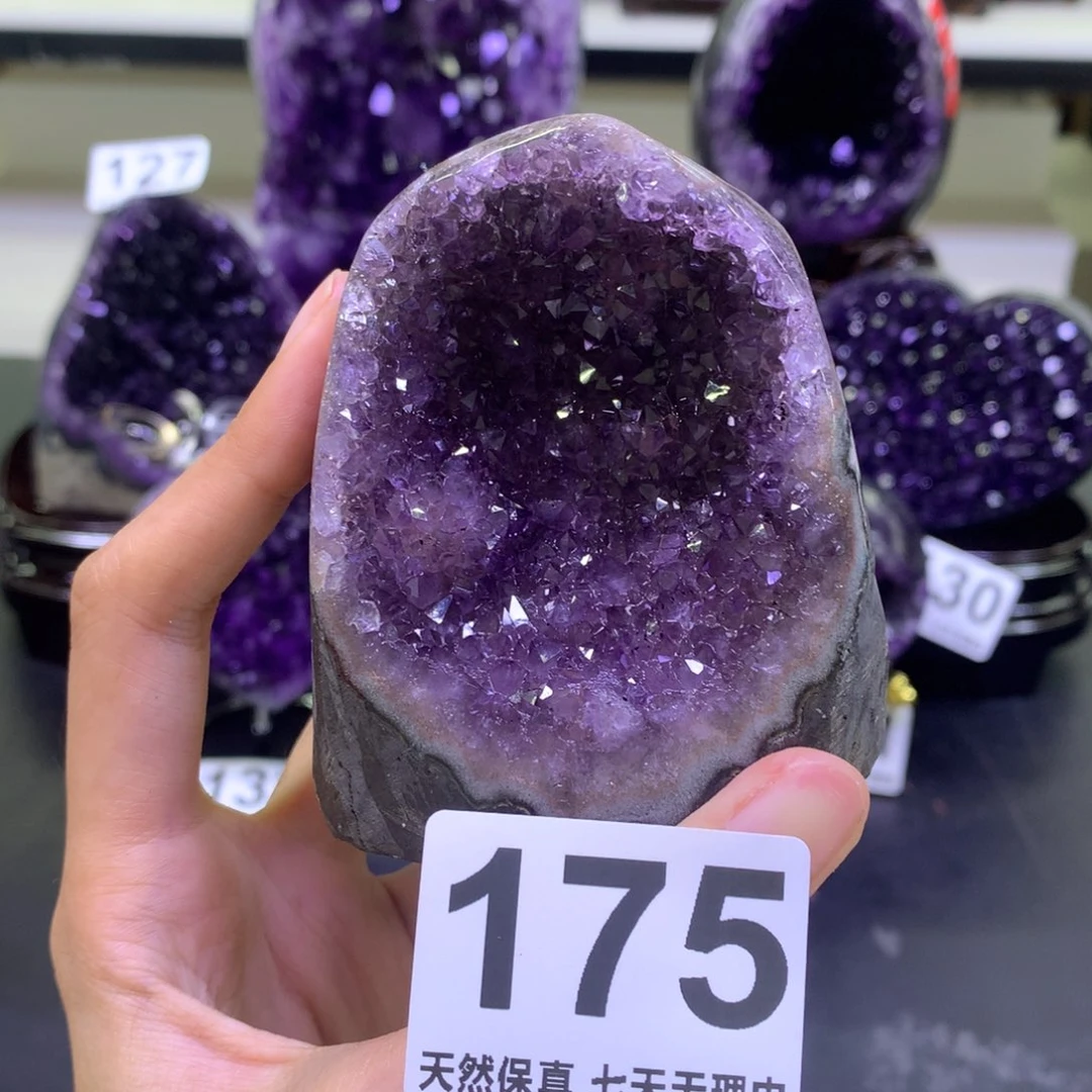 水晶水晶摆件未镶嵌