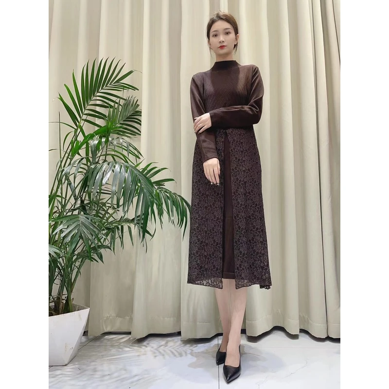 028#时尚气质女士设计师秋冬长款轻奢宽松针织连衣裙显瘦中长款