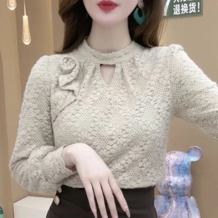 高级感立体花朵加绒加厚蕾丝打底长袖秋冬新款别致设计感镂空上衣