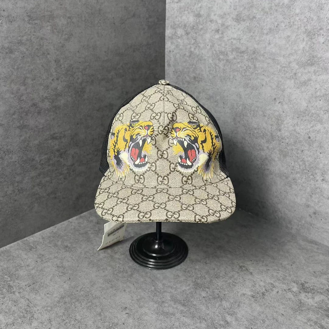 全新未使用 GUCCI/古驰 /复古满印老花logo虎头棒球帽/尺码L,XL