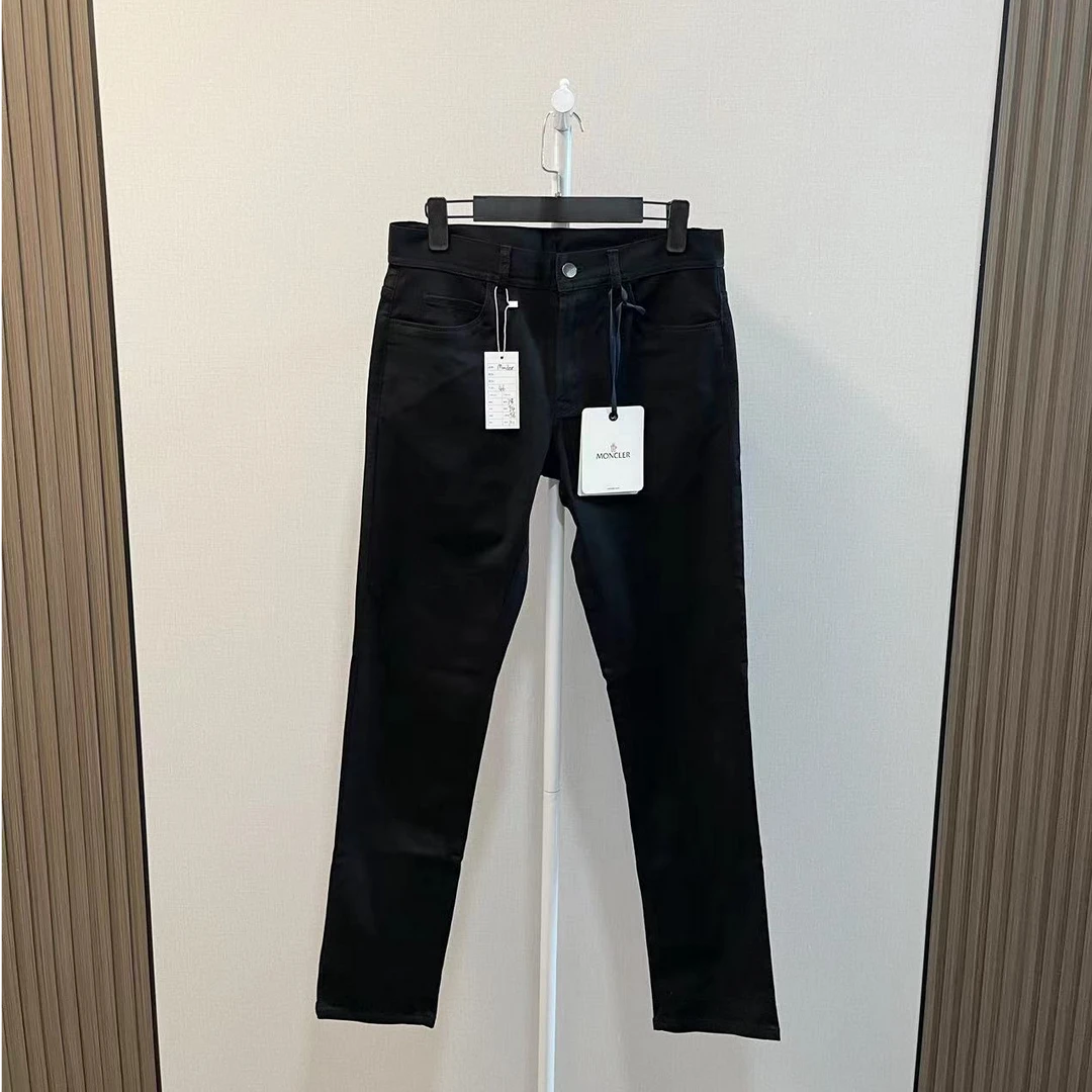 MONCLER蒙口/全新/口袋刺绣logo黑色休闲长裤/尺码30