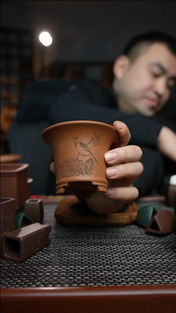 【闪购商品】紫砂花盆1