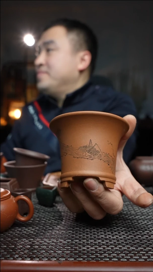 【闪购商品】紫砂花盆1虫干