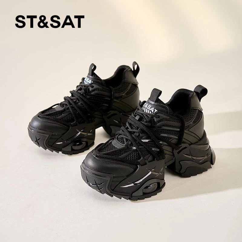 St&Sat/星期六2023秋季时尚内增高女鞋软底黑色减震8CM秋冬老爹鞋