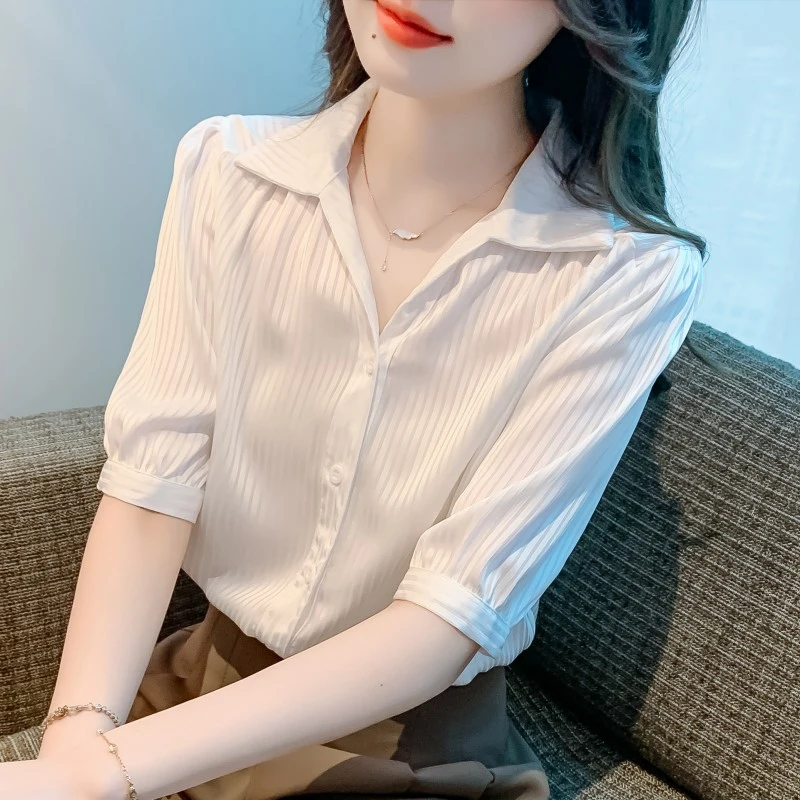 2025年夏季新款垂感缎面衬衫女轻薄修身显瘦OL别致短袖职业白衬衣