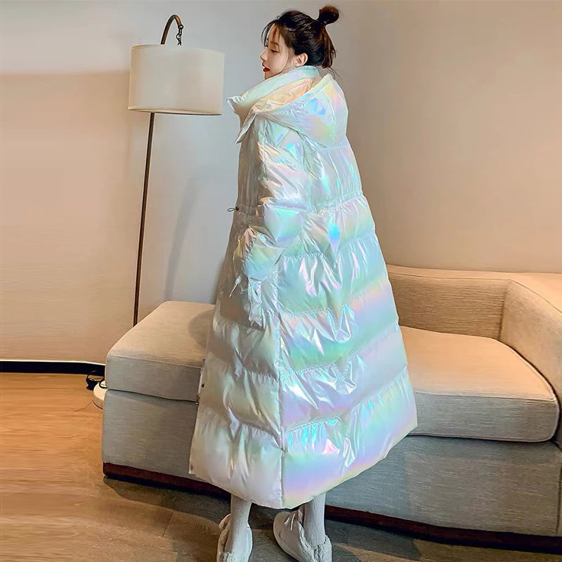 冬季羽绒服衣女新款亮面炫彩免洗连帽过膝长款大码加厚羽绒服服