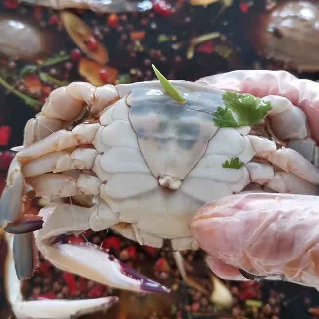 生腌呛蟹肉嫩鲜美