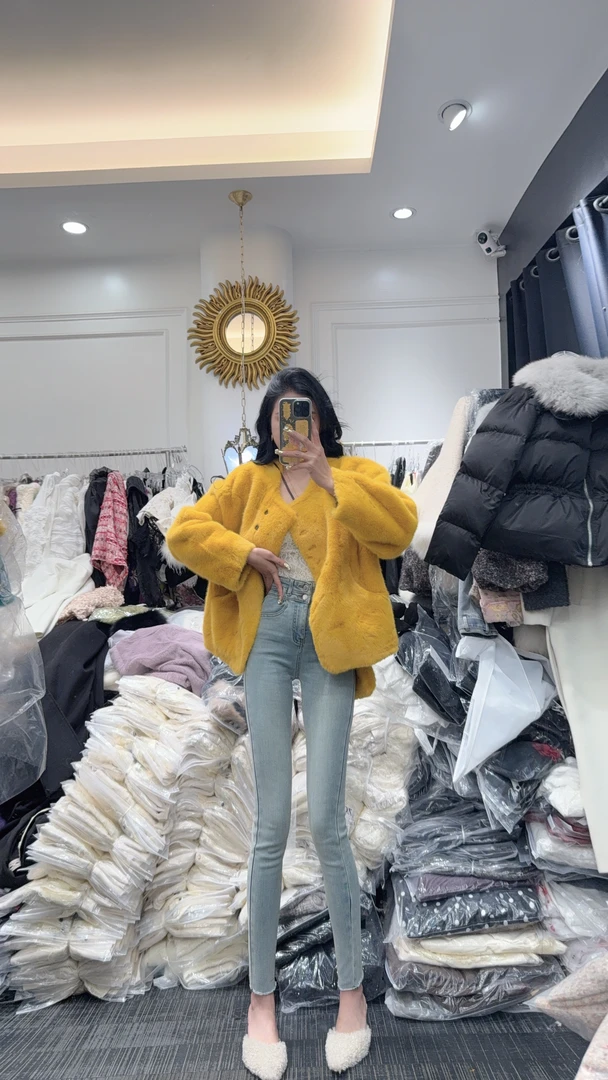 大气元（裤子）新品植绒显瘦小脚裤