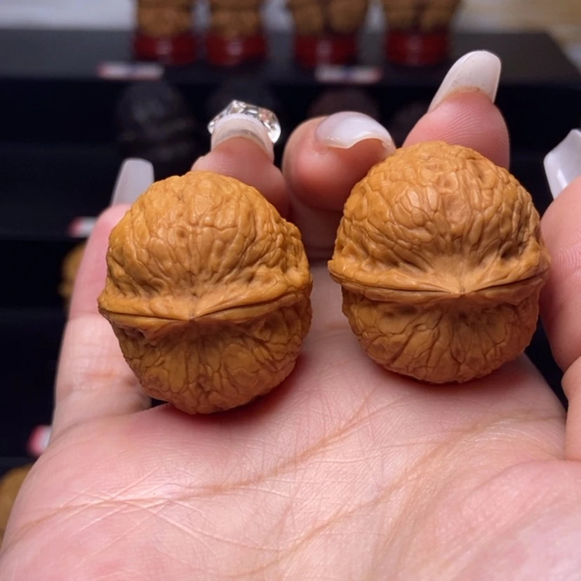 【闪购商品】桃核吊坠3
