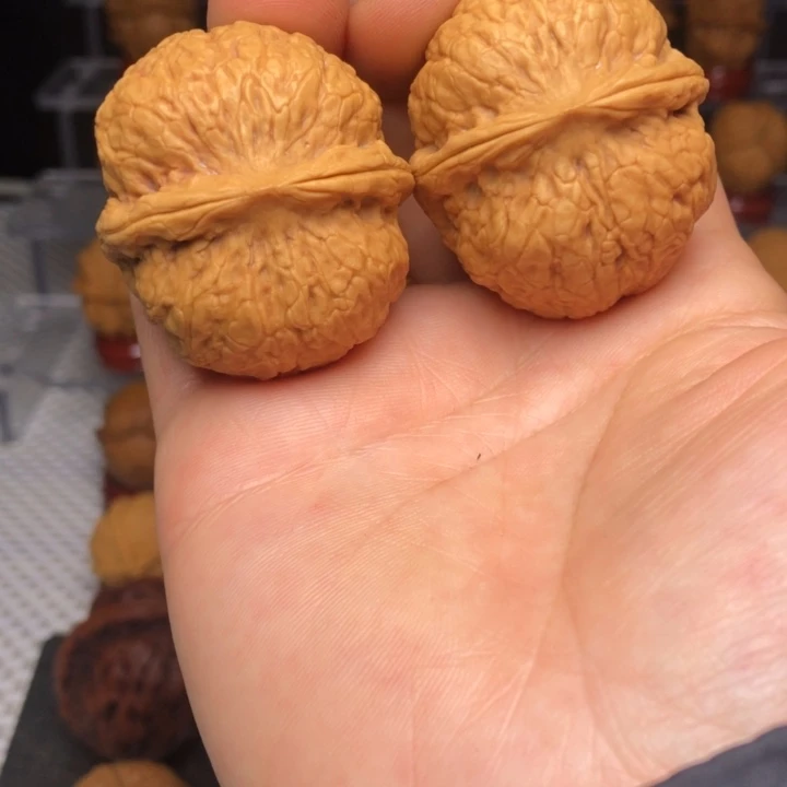 文玩核桃把件战神元宝13