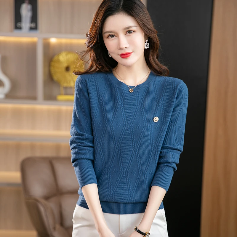 2023春季新款宽松毛衣女短款低圆领套头打底时尚洋气长袖百搭薄款