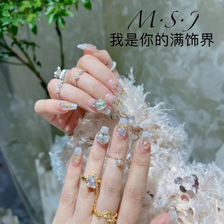 满饰纪|M359「心动闪耀」轻奢钻饰网红穿戴甲手工美甲纯欲甲片气质