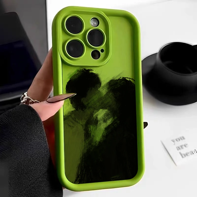 ins抽象艺术亲吻iPhone15/14promax手机壳苹果13/12软套11潮xr女