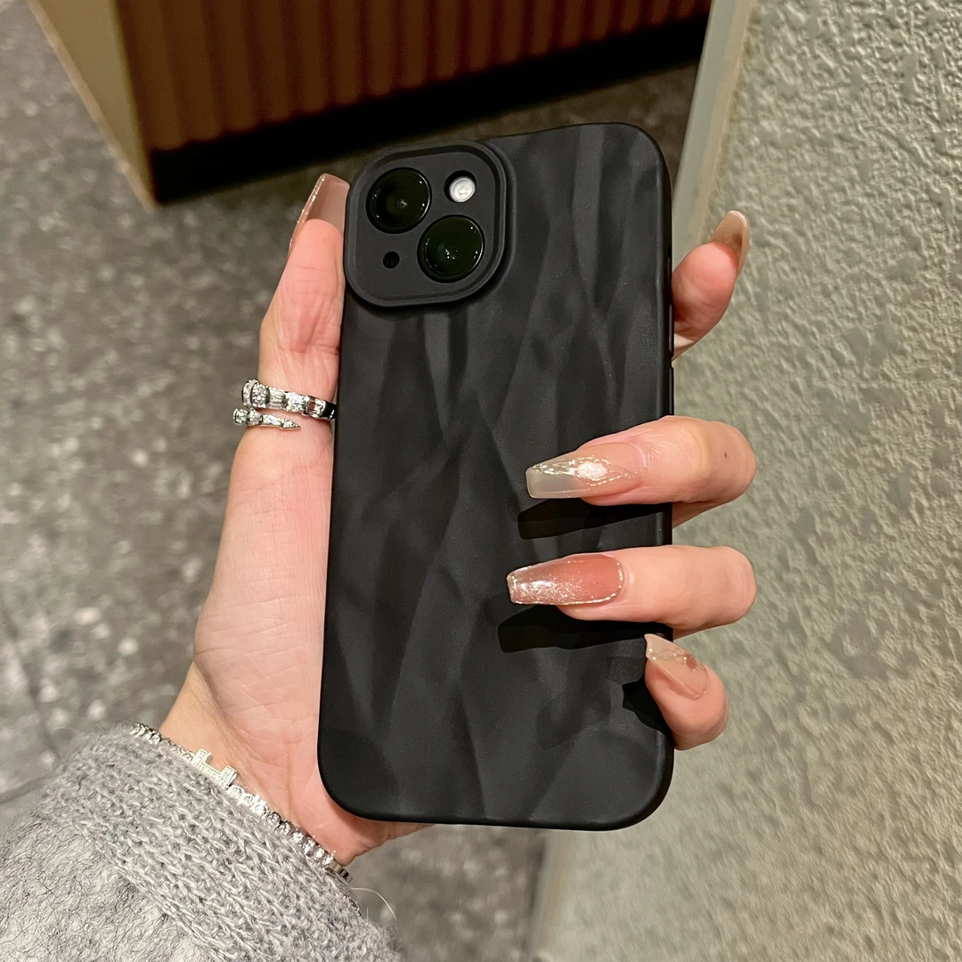 DINGLIN高级磨砂黑褶皱iPhone15/14promax手机壳苹果13/12/11套xr