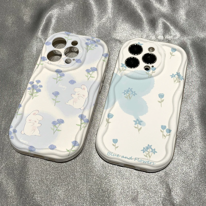 清新蓝色花朵兔子适用iphone15/13苹果14手机壳华为viv小米oppo套