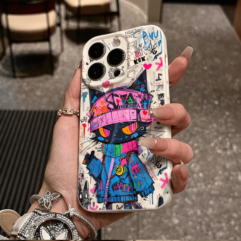 奥菲顿涂鸦蓝外套黑猫适用iPhone15/14promax褶皱手机壳11苹果13