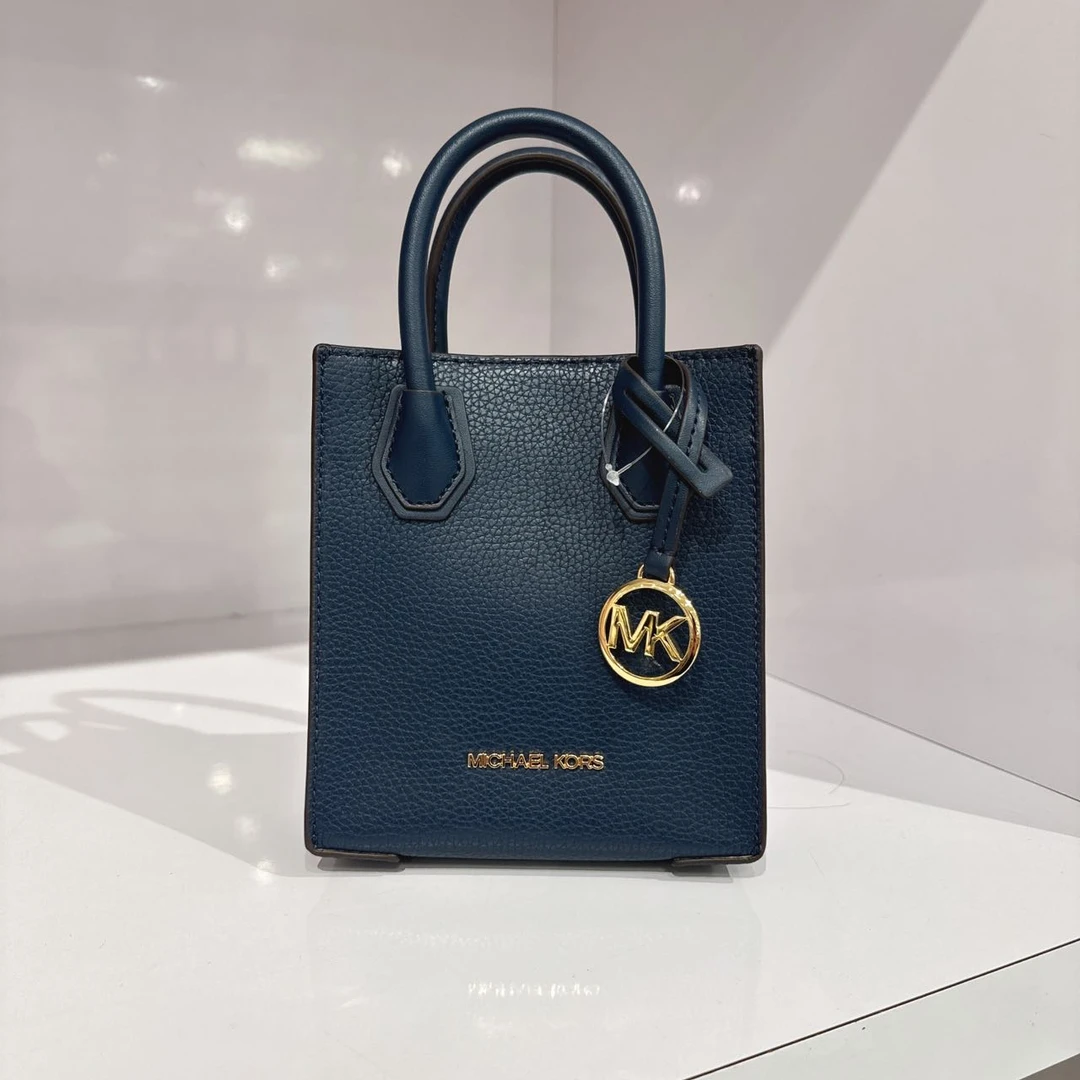 MICHAEL KORS/迈克高仕【有吸扣】藏蓝迷你Mercer风琴包琴谱包女士