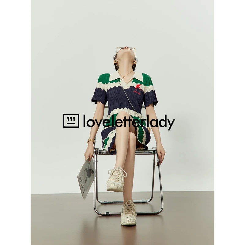 【张领领专属】花色连衣裙2024夏休闲运动风裙子简约休闲针织短裙