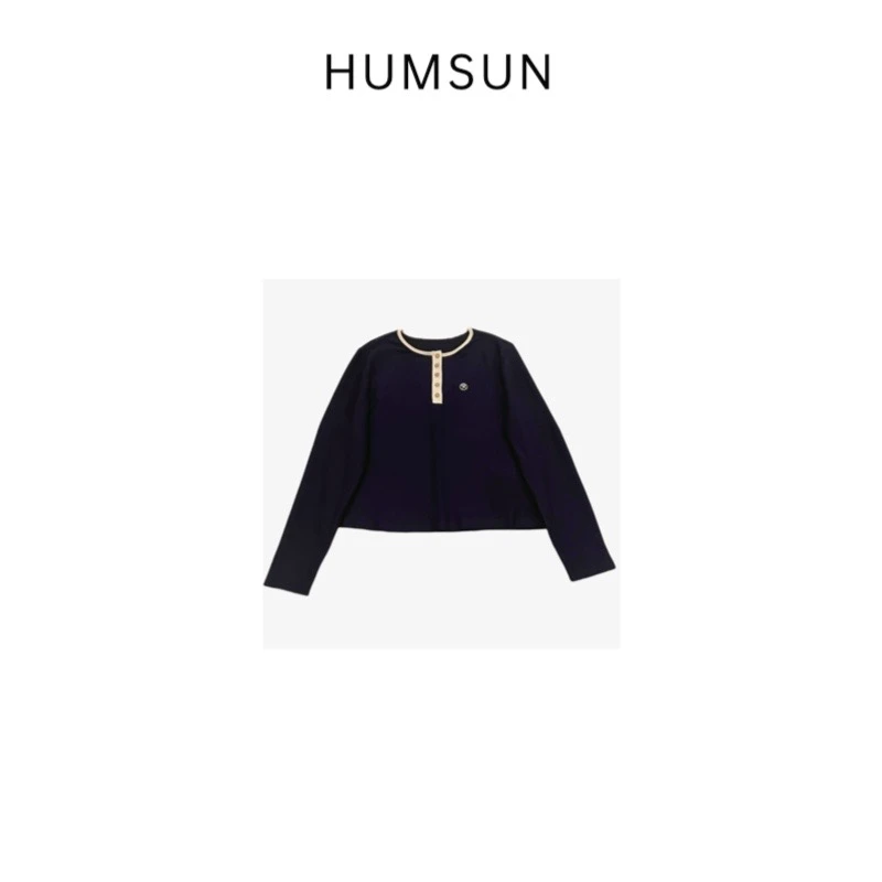 HUMSUN/禾木笙 秋冬设计简约休闲复古撞色刺绣百搭长袖T恤 23A879