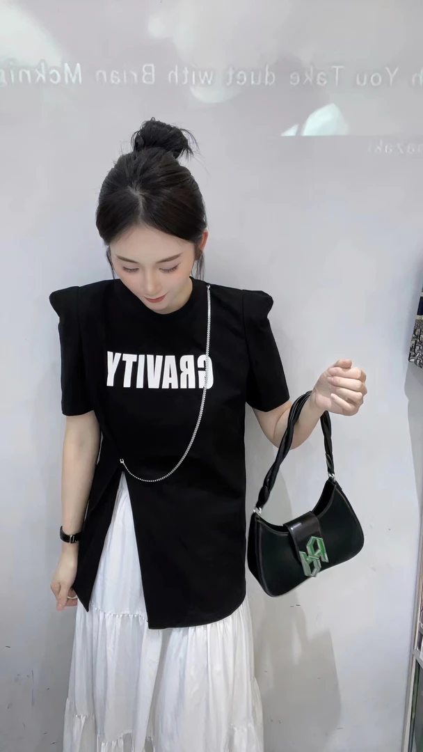 林娟 时尚高腰百搭设计感外套