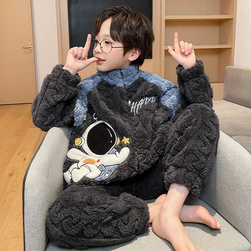 新款珊瑚绒男童睡衣中大童外穿8-15岁卡通小男孩法兰绒儿童家居服